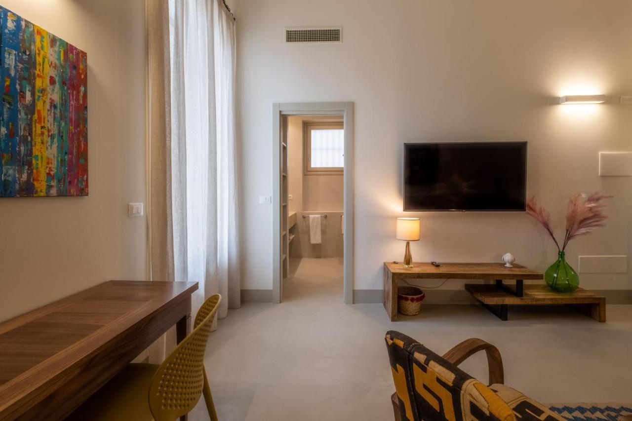 Palazzo San Lazzaro - Lecce Selection Jacuzzi Rooms & Suites Buitenkant foto