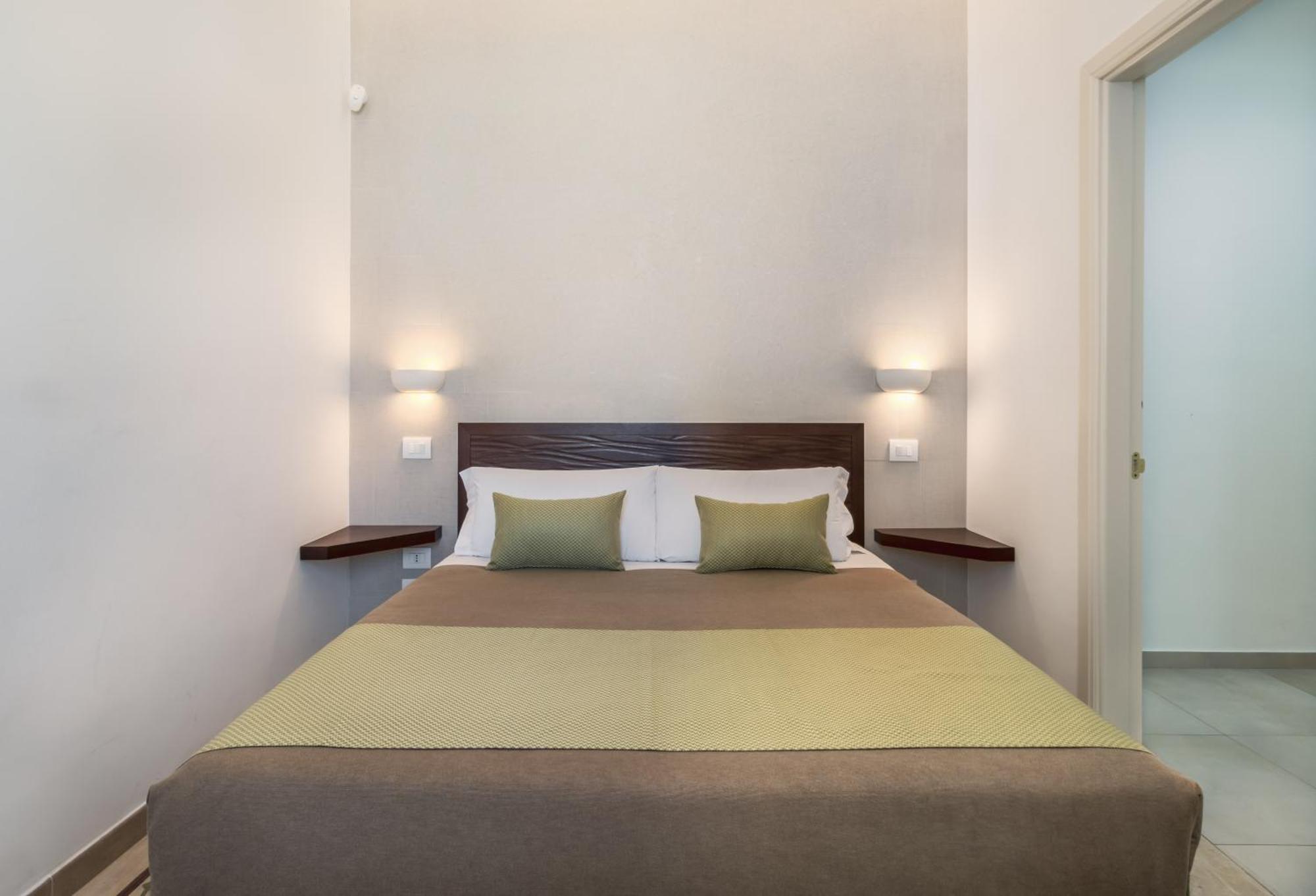 Palazzo San Lazzaro - Lecce Selection Jacuzzi Rooms & Suites Buitenkant foto